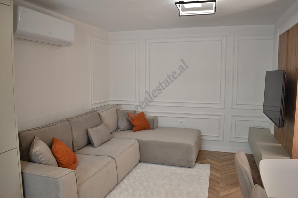 Apartament 2+1 me qira prane Kompleksit Grand ne Tirane